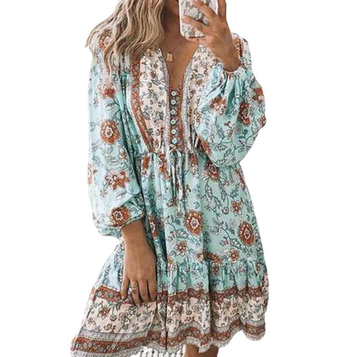 Dame Boho-inspireret fritidskjole med ballonærmer og knapdetalje Stilla
