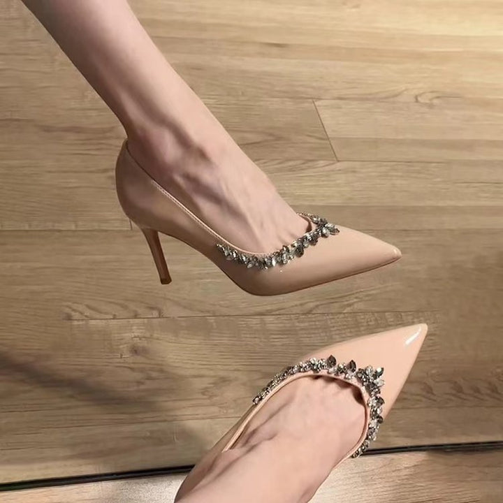 Dame elegante dekorerede høje hæle Stilla