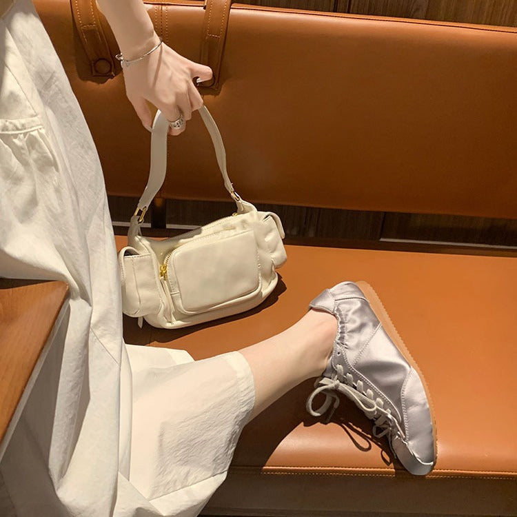 Dame Let Satin Sport Sneakers Stilla