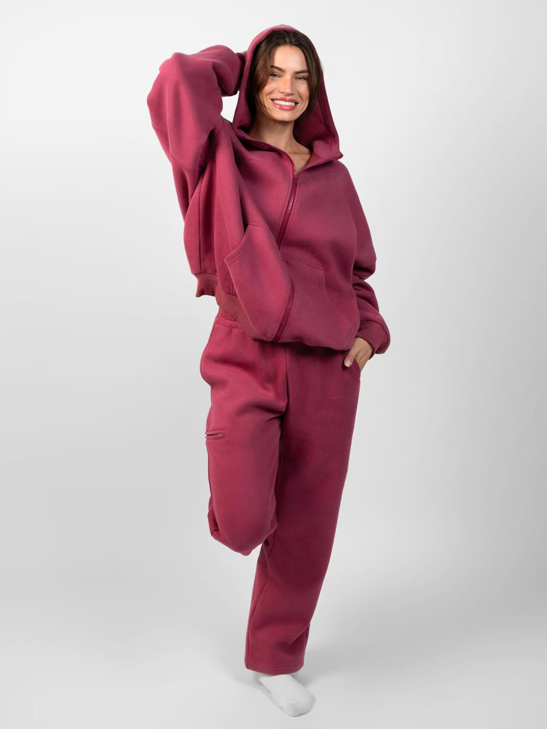 Kvinder behagelig hoodie og brede joggingbukser med praktiske lommer Skovae
