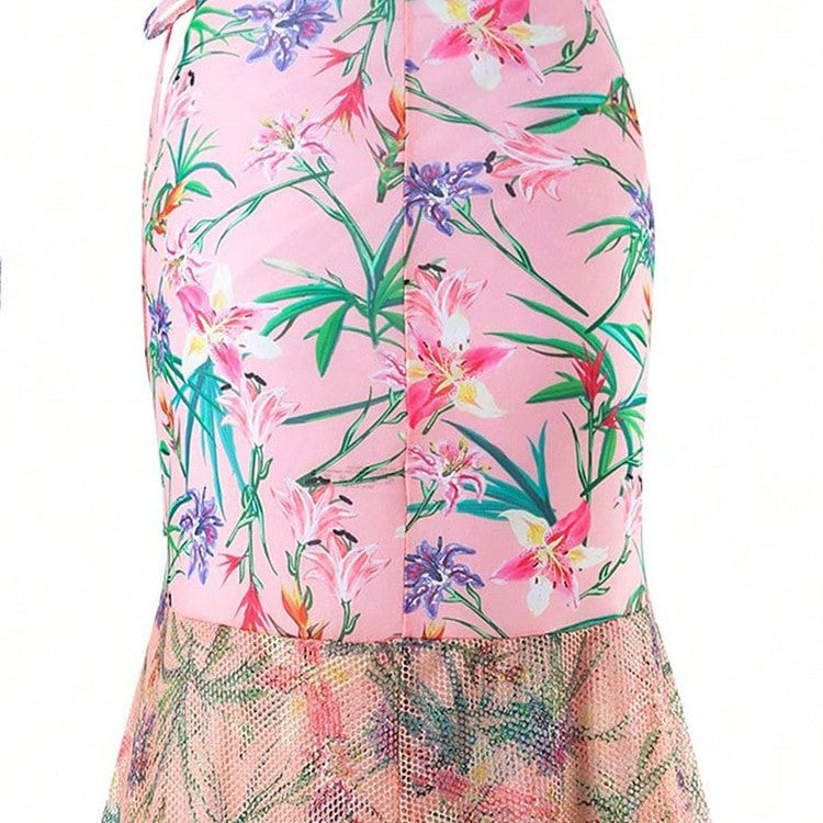 Dame One-Piece Badedragt med Rynkedetaljer og Floral Indpakningsskørt Skovae