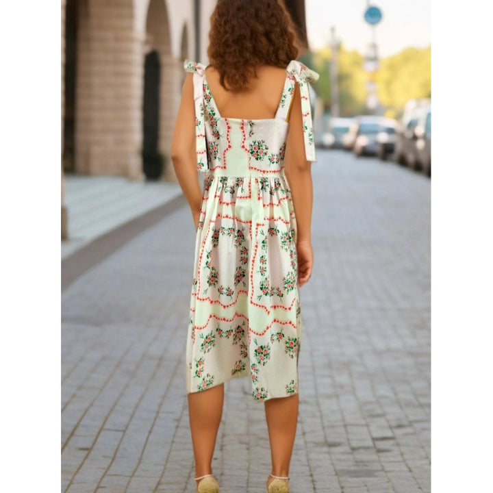 Dame Floral Print Midi Sommerkjole med Rynkede Stropper Stilla