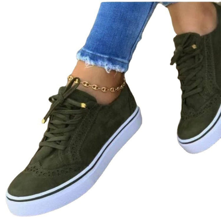 Dame Chic Sneakers med Broguemønster og robust sål Stilla