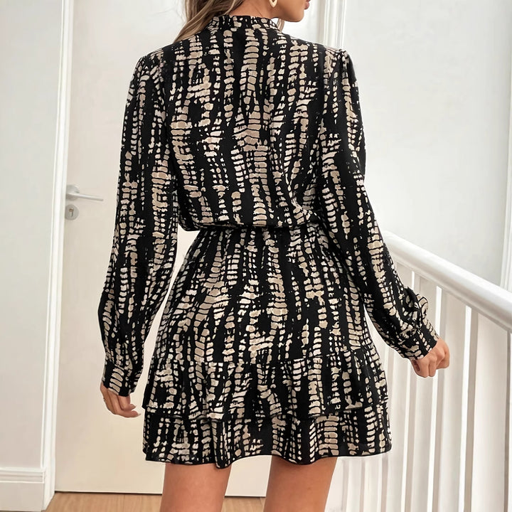 Dame elegant minikjole med struktureret print Stilla