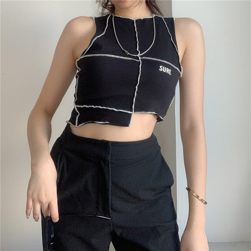 Dame Crop-Top med kreativ skæring og kontraststikninger Skovae