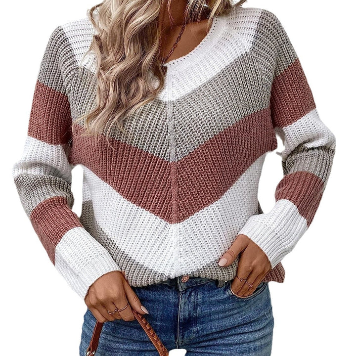 Kvinders strikket pullover i moderne zigzagstil Stilla