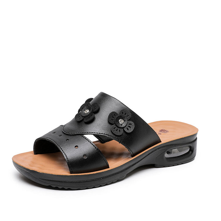 Femme dekorative Slide Sandaler med florale accenter Stilla