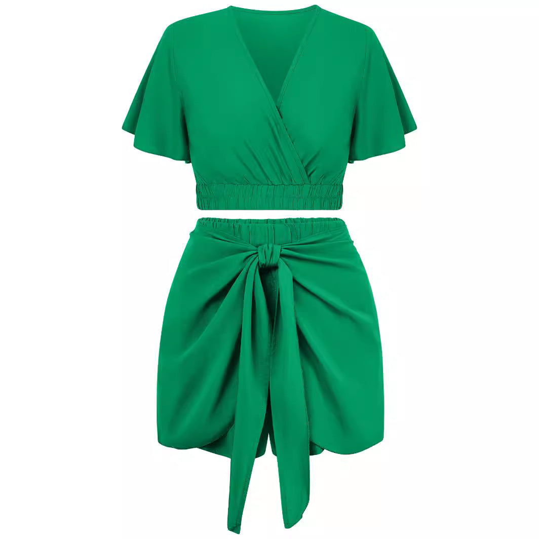 Damer Crop-Top og Mini-Nederdel Sæt med luftige Ærmer og elegant Vrangsyet Stilla