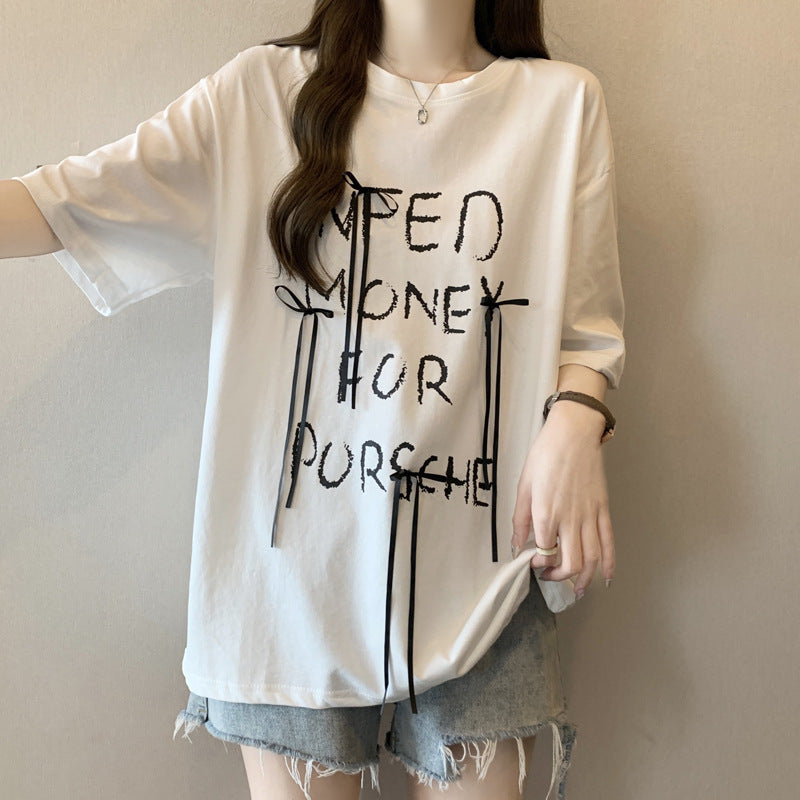 Femme Overstørrelse Grafik T-Shirt med legende bånddetaljer Stilla