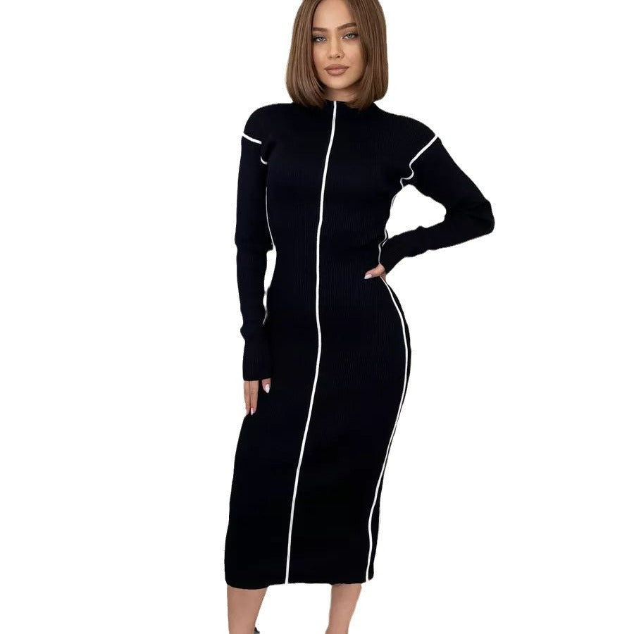Dame elegant strikkjole med sporty lynlås og smigrende snit Stilla