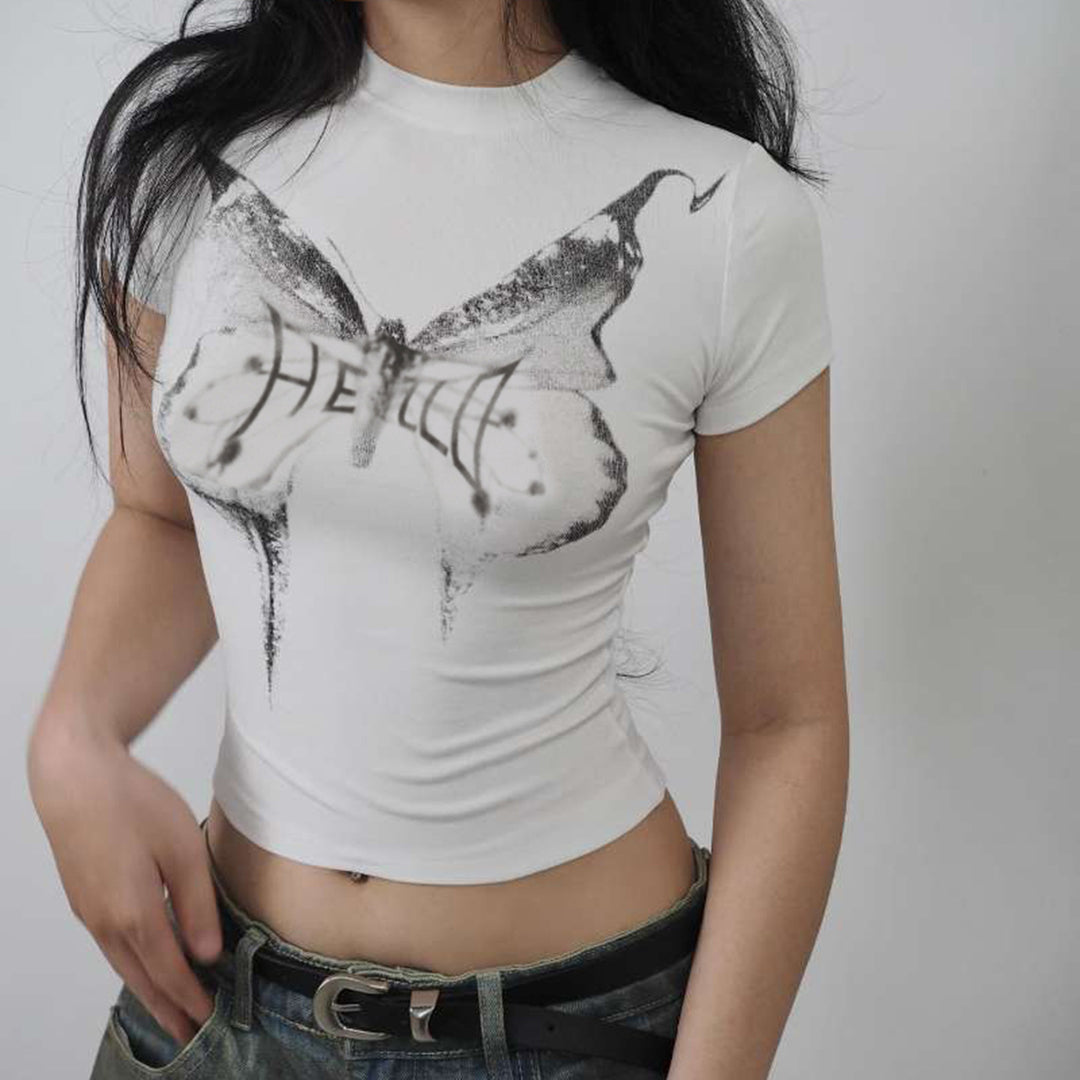 Dame T-shirt med kreativ sommerfugletryk og moderne snit Skovae