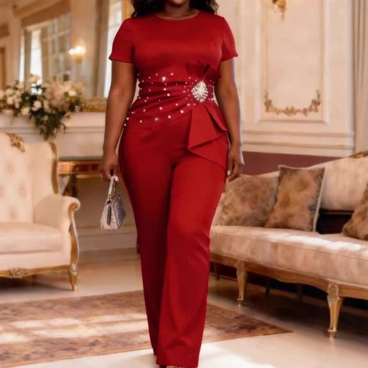 Dame elegant jumpsuit med figursyet silhuet og flæsedetaljer Skovae