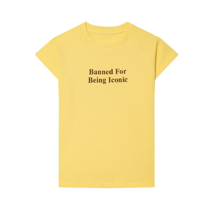 Dame T-shirt med moderne skrift og afslappet snit Skovae