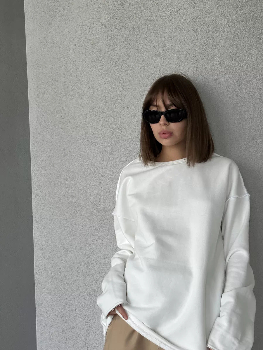 Kvinders afslappede oversized pullover med trendy detaljer og frynset kant Skovae