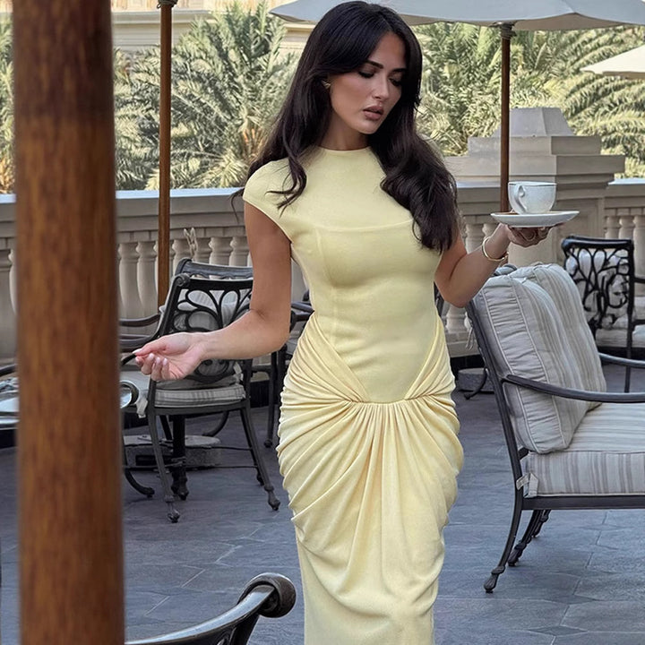 Dame elegant maxikjole med raffinerede draperingsdetaljer Stilla