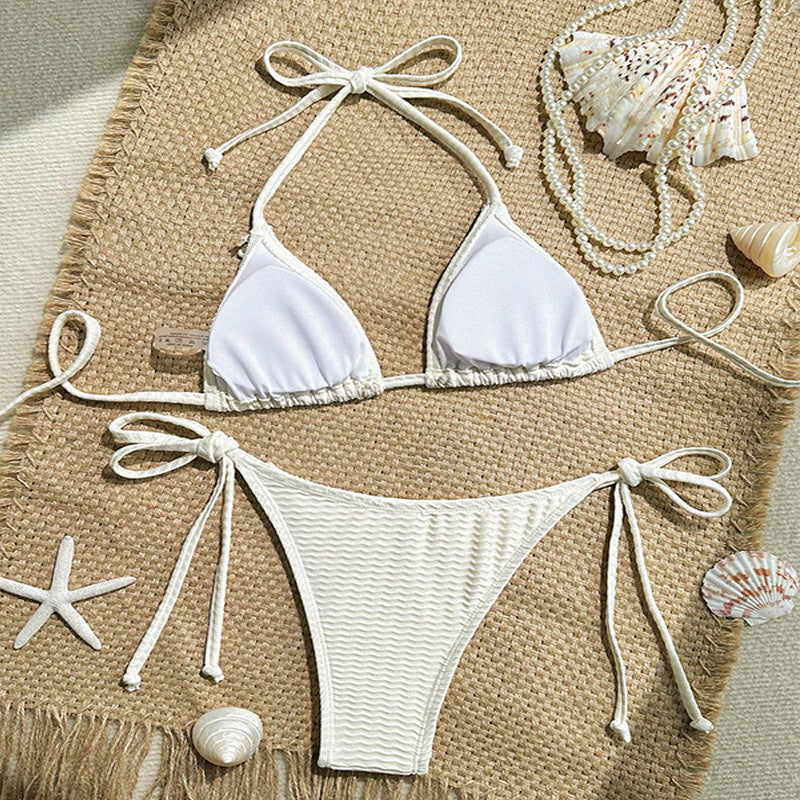 Dame triangel-bikini-sæt med legende detaljer og justerbare bindebånd Skovae