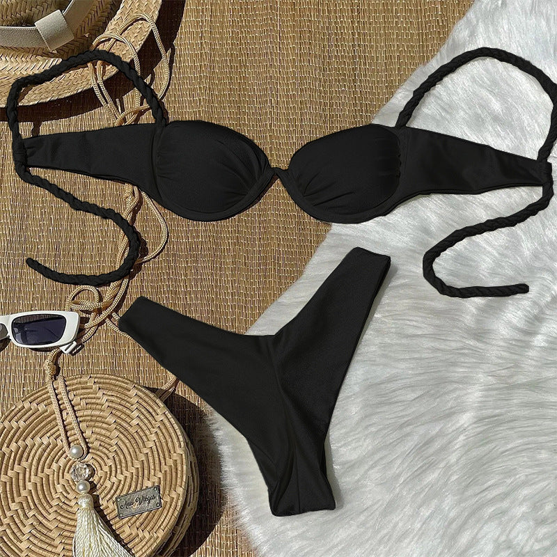 Dame bikini-sæt med elegant push-up top og højt skåret slip Stilla
