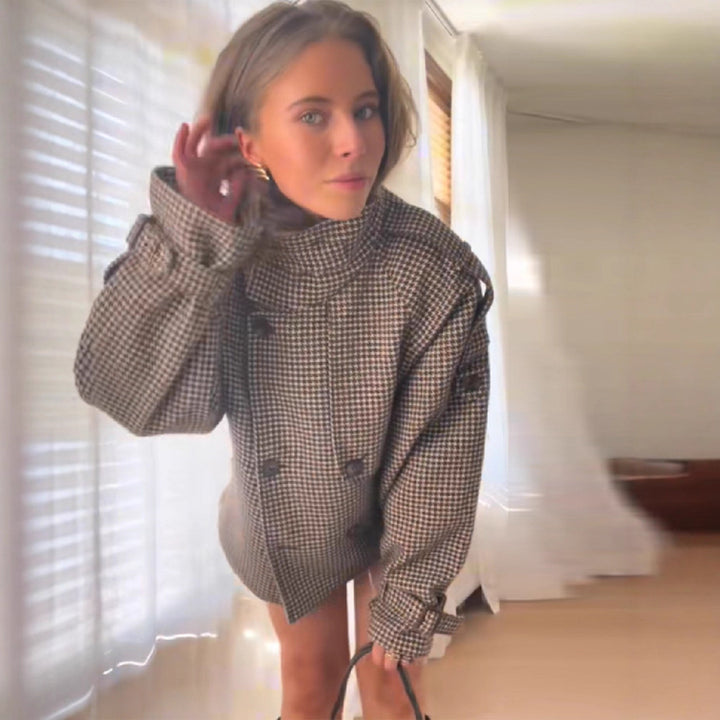 Kvinders fashionable oversized jakke med ternet mønster Stilla