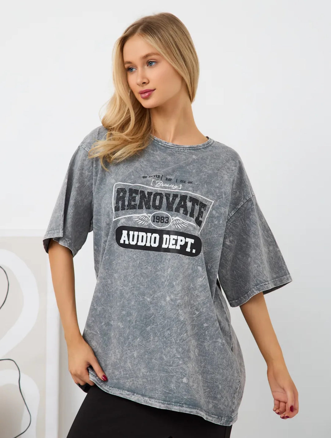 Dame Oversized T-shirt med afslappet vintage-print og urban skrift Stilla