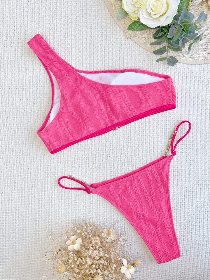 Damer asymmetrisk bikini med trendy spænder Skovae