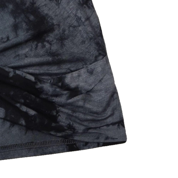 Dame Crop-T-shirt med stilfuld knude-design og batikmønster Stilla
