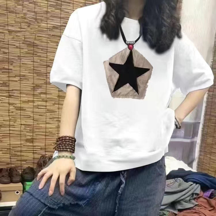 Dame T-shirt med afslappet stjernedesign og oversized pasform Stilla