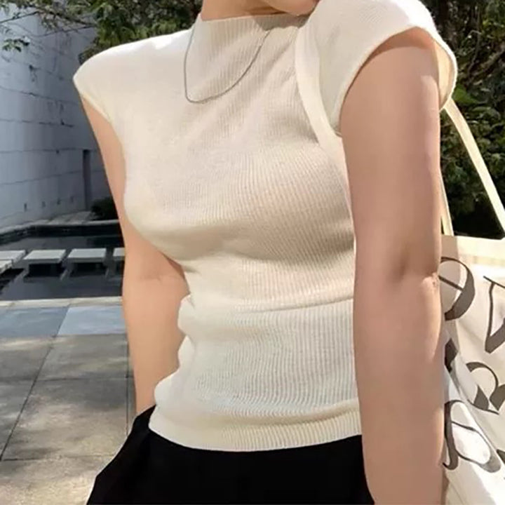 Dame figursyet ribstrik top Stilla