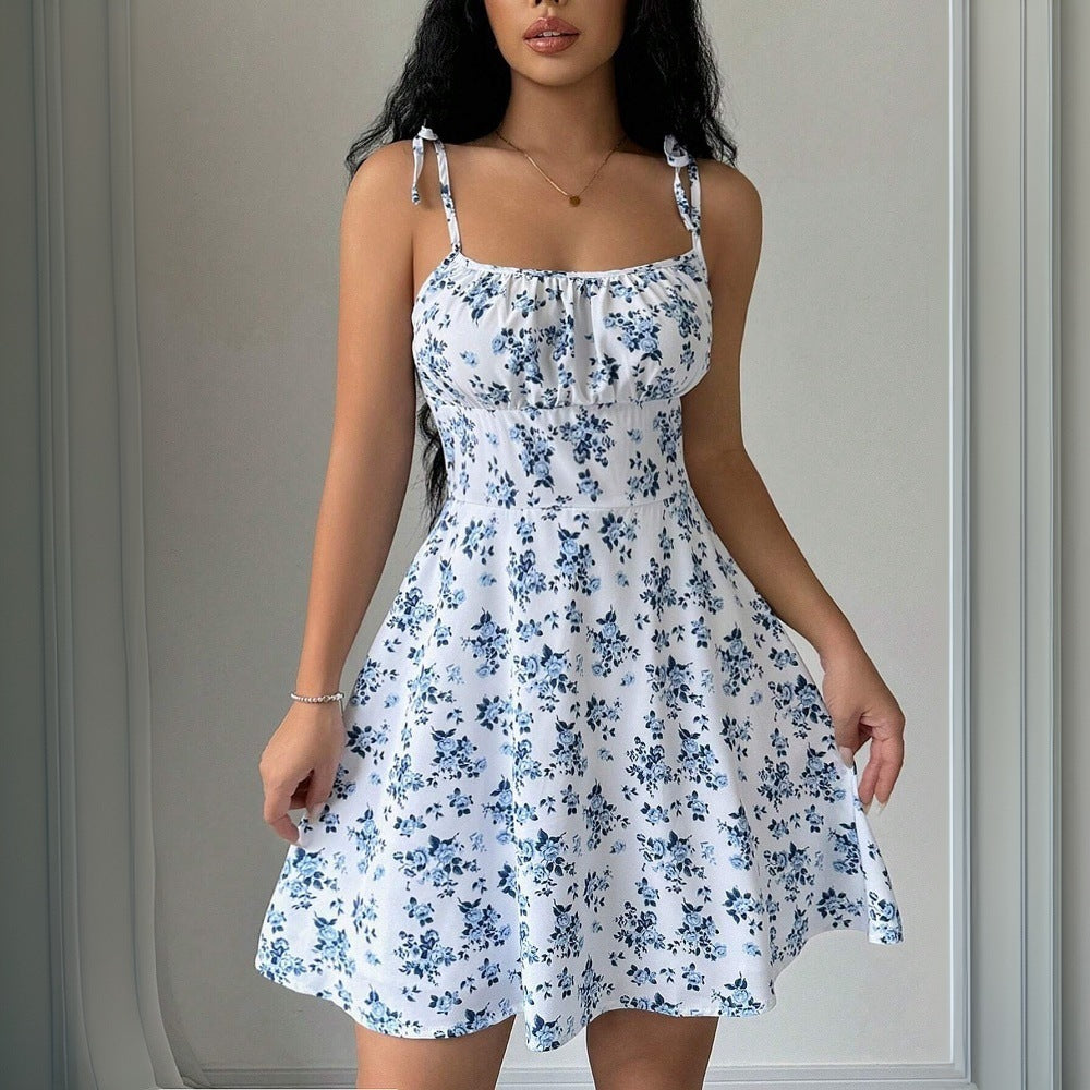 Damer sommer mini kjole med blomster mønstre og brede stropper Stilla