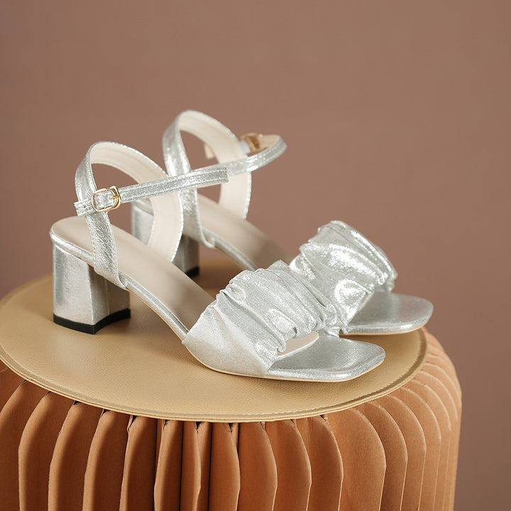 Dame Elegant Slingback Sandaler med moderigtigt rynket rem og robust blokhæl Stilla