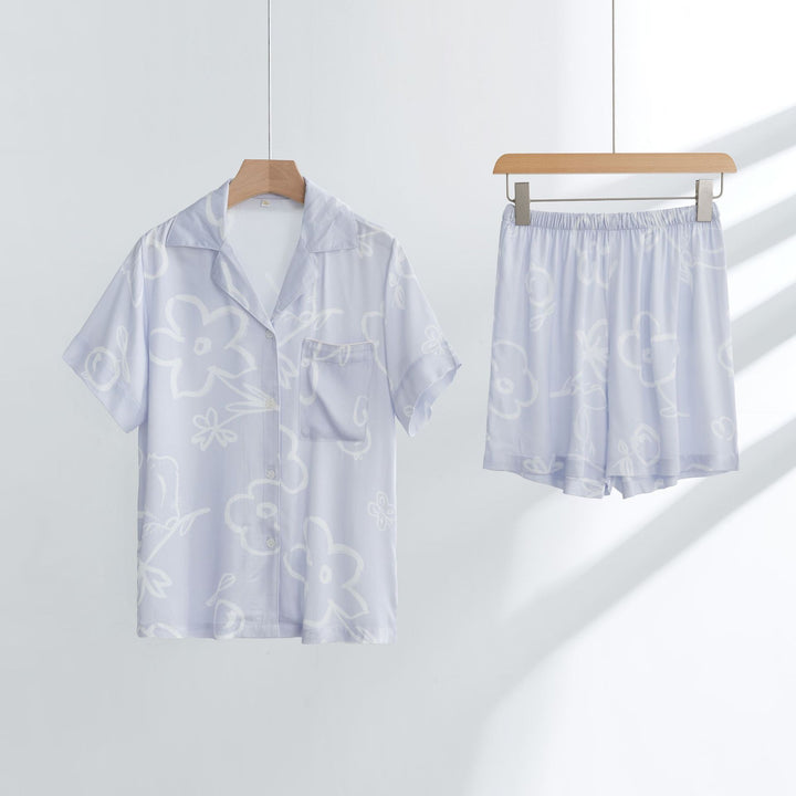 Dame elegant pyjamasæt med blomsterdesign og behagelig pasform Stilla
