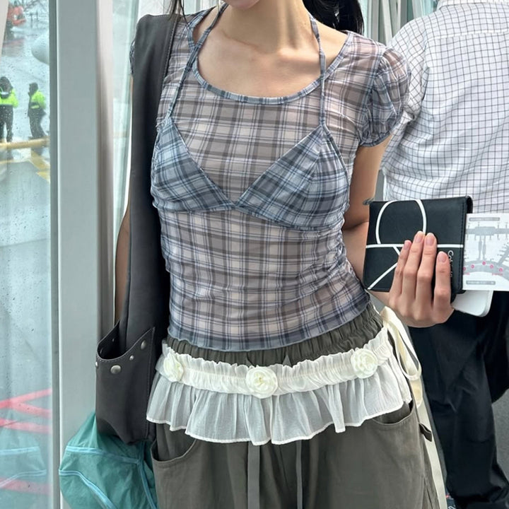 Dame mode, checked top with elegant spaghetti straps Skovae