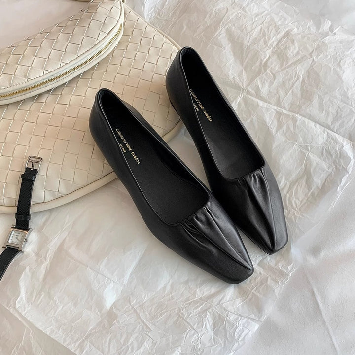 Dame Sleek Spids Snørebånd-Ballerinaer med Foldet Design Stilla