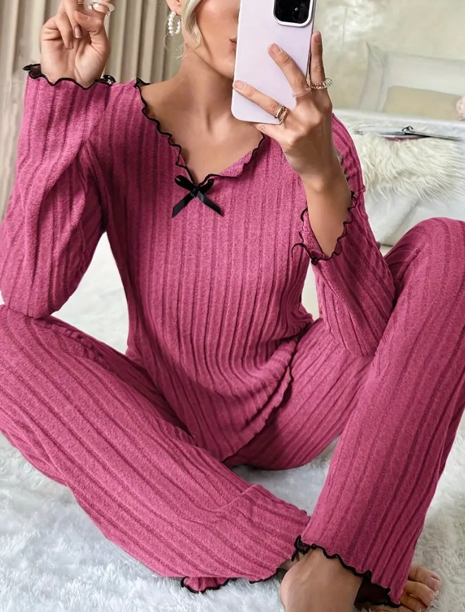 Dame pyjamas i elegant ribdesign Stilla