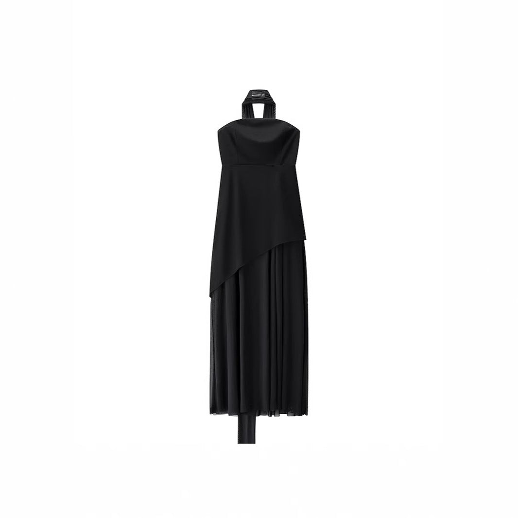 Dame Maxikjole med asymmetrisk snit og elegant drapering Stilla