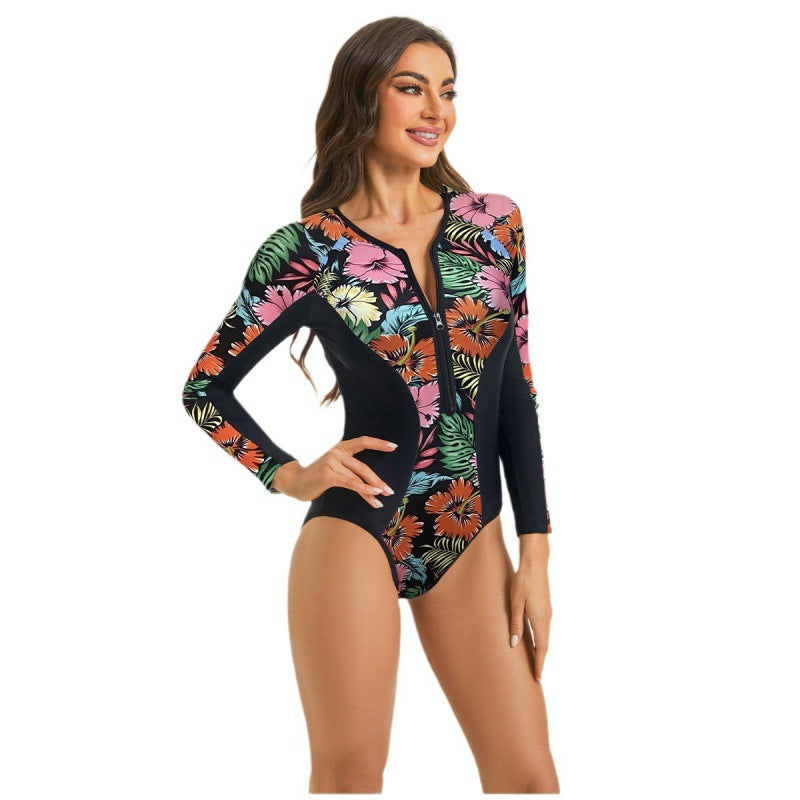 Dame Surfdragt med blomsterprint og sporty snit Skovae