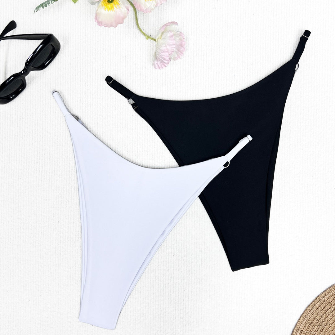 Dame Bikini-trusser med raffinerede rynkeelementer og høj benudskæring Skovae