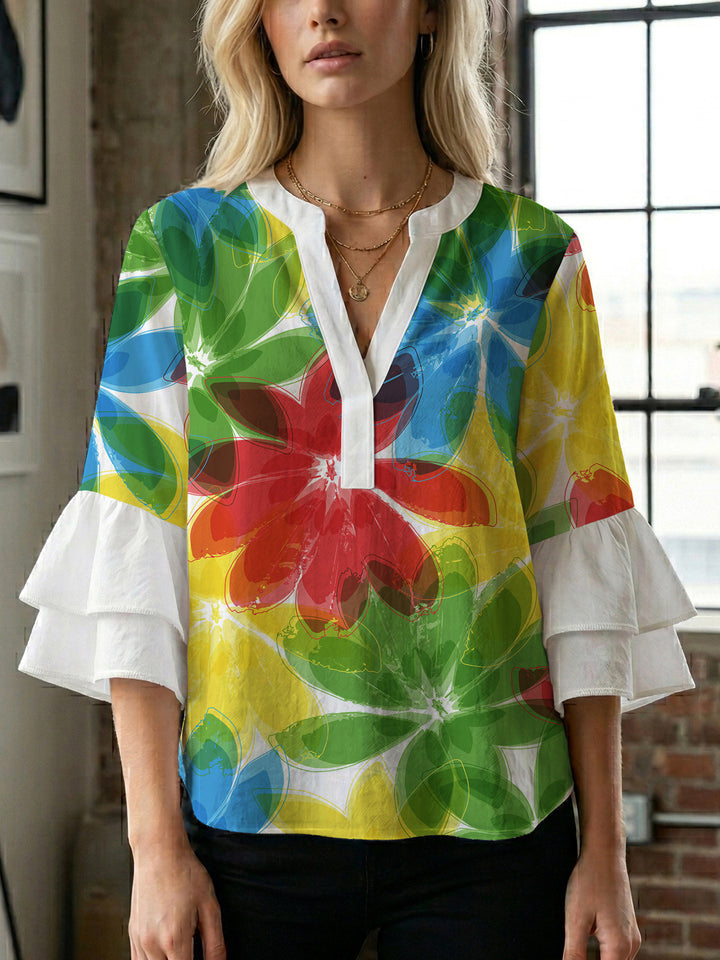 Damebluse med voluminøse flæseærmer og blomstermønster Skovae
