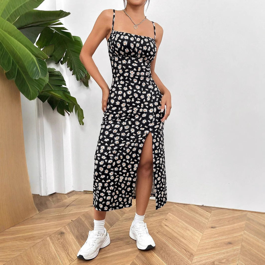 Dame Midikjole med unikt blomsterdesign og siderift Stilla