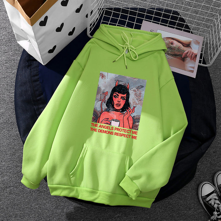 Kvindernes hoodie med kreativt grafisk print Stilla