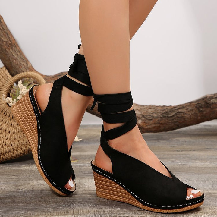 Dame Wedge-Sandaletter med elegant rembinding og blødt fodbede Stilla