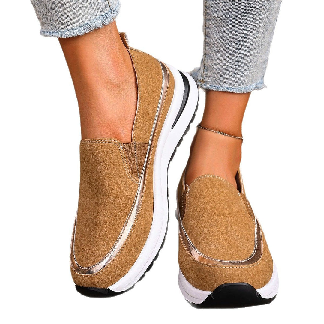 Dame Slip-On Sneakers med moderigtigt glans og behagelig komfort Stilla