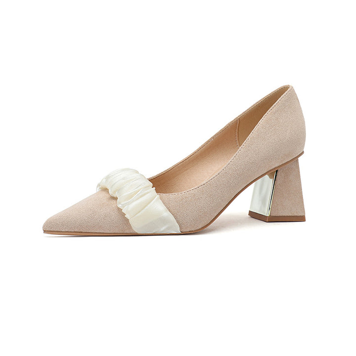 Dame Elegant Spids-Tå Blokhæl Pumps med dekorativt Flæse-detalje Stilla