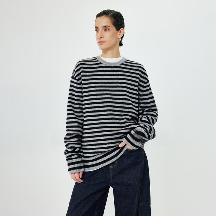 Kvindernes fashionable rullekrave sweater med stribemønster Stilla