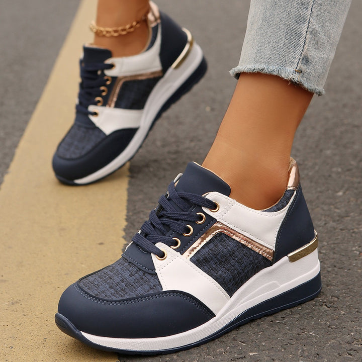 Dame Sneakers med mode metallic accent og fleksibel komfort fodseng Stilla