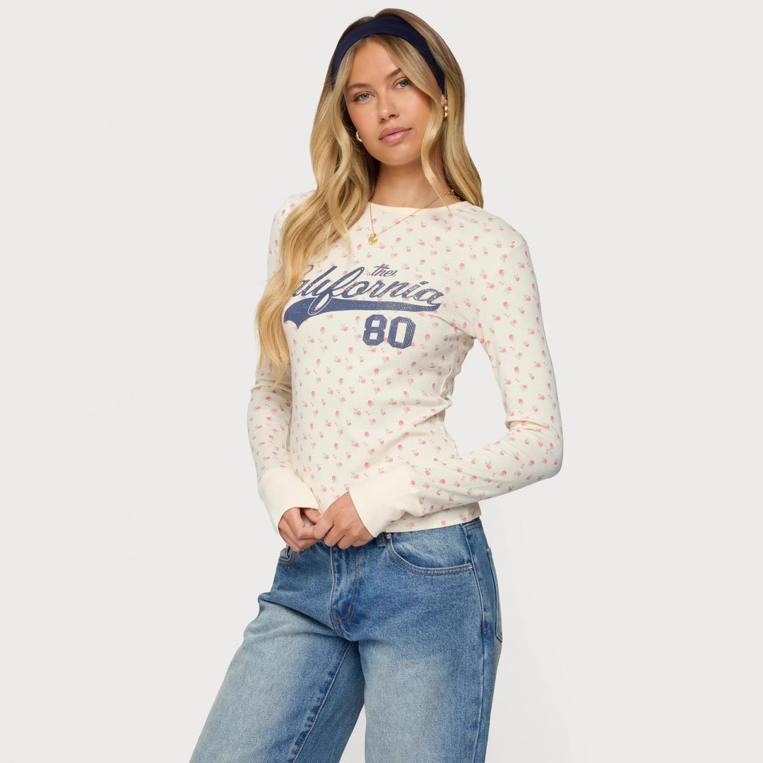 Dame langærmet skjorte med floral mønster og sporty print Skovae