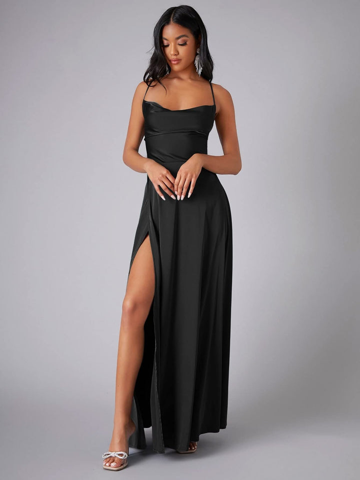 Stilla | Elegant Stropløs Talje-Cutting Lang Gown Kjole