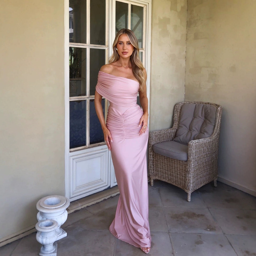 Dame Elegant Aften Kjole med Asymmetrisk Design og Samlinger