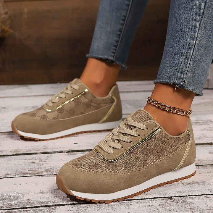 Dame Sneakers med moderigtigt canvas-design og åndbar sål Stilla