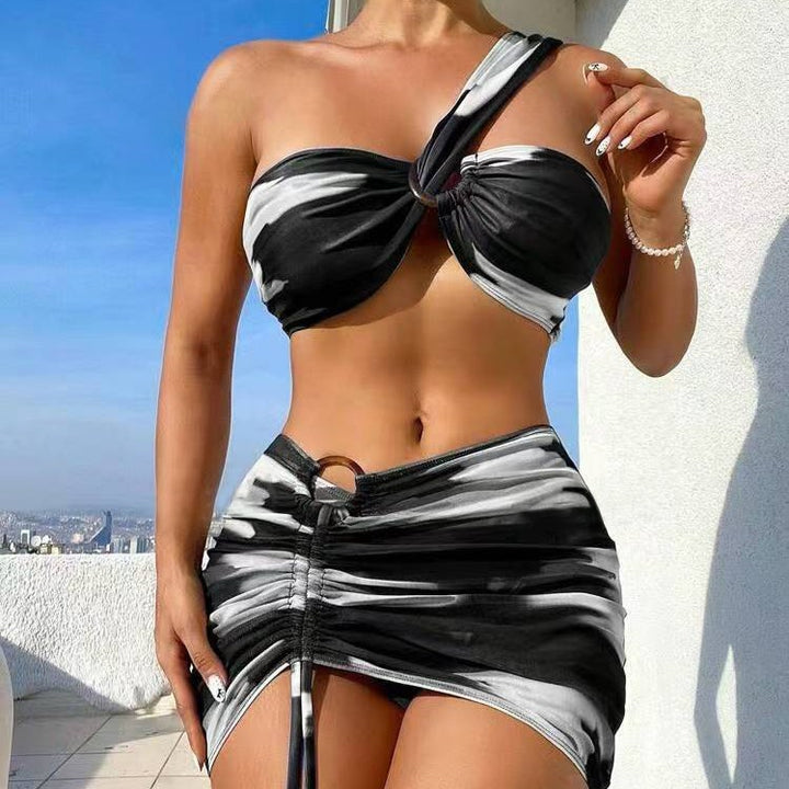 Dame To-delt Bikini sæt med asymmetrisk top og rynke Stilla