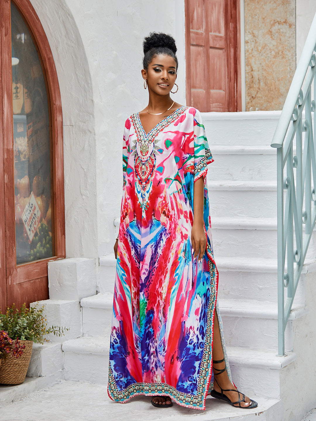 Dame Kaftan med kunstnerisk blomsterdesign og elegant V-udskæring Stilla